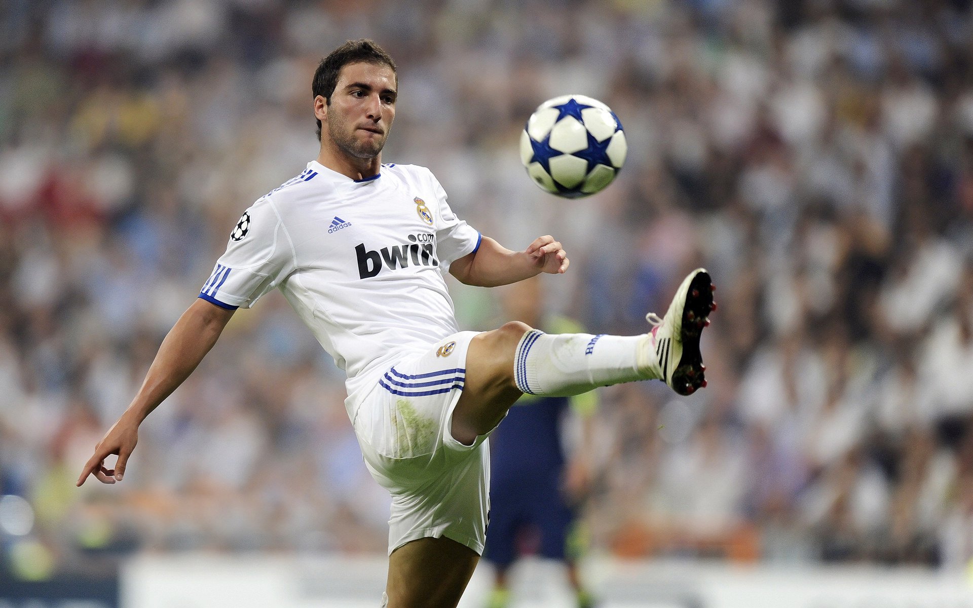 欧联杯客场进球改变比赛走势